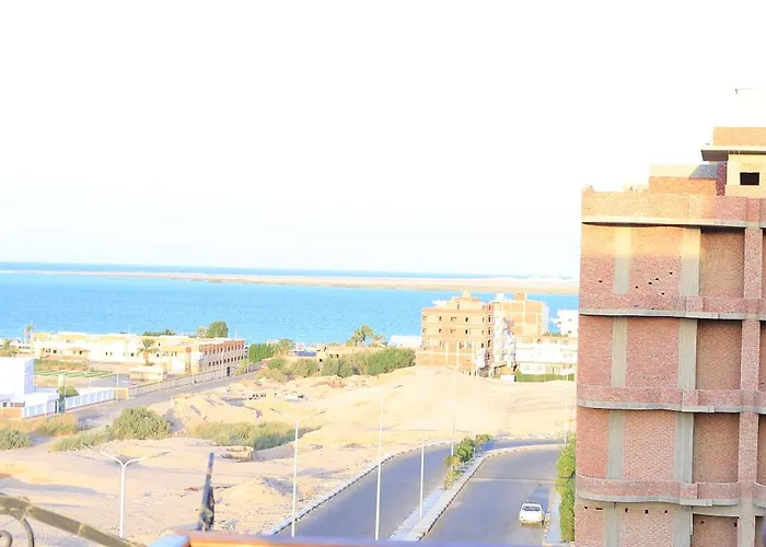 Heart Of Town Sea View Apartment Safaga